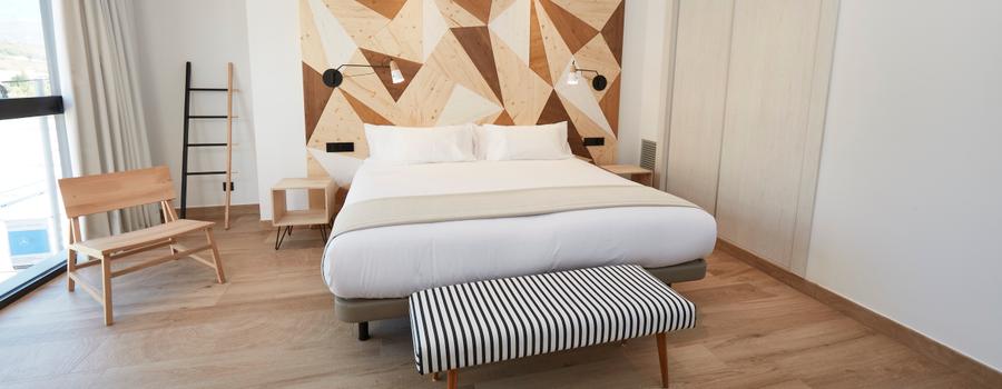Estudio Superior con balcon (2-3 Pax) Estudio Superior con balcon (2-3 Pax)